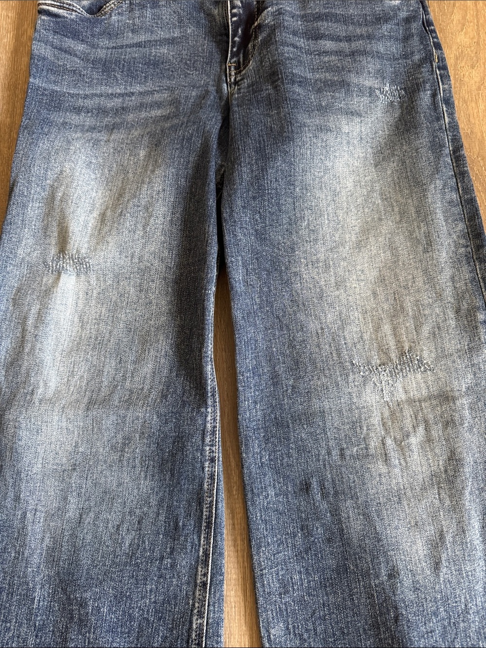 Kut From the Kloth Wide Leg Jean - Picture 2 of 5